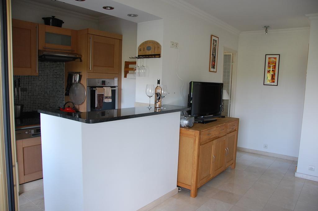 Antibes Breguieres Apartamento Habitación foto